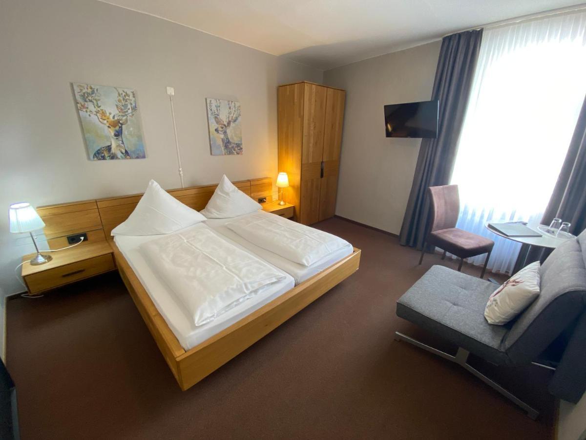 Weingutshotel Piesporter Goldtroepfchen 3* Piesport